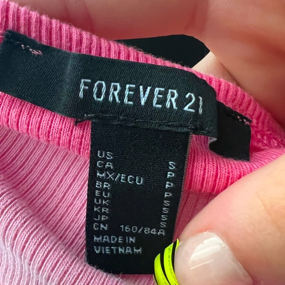 FOREVER21 cropped shirt - Picture 3 of 3